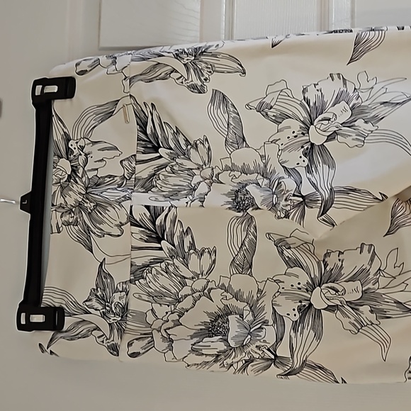 Ankle pants - Picture 4 of 5